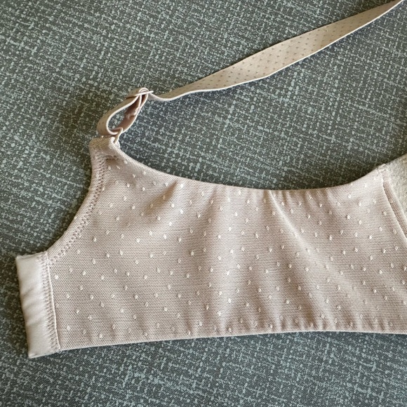 Wacoal Bra Beige Tan No Underwire Lightly Padded Size 40D - Picture 11 of 11